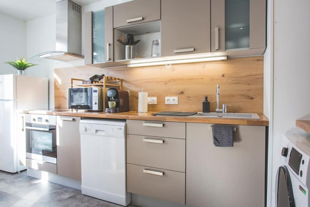 Bel Appartement Lumineux Proche Du Centre-Ville Douai Eksteriør billede